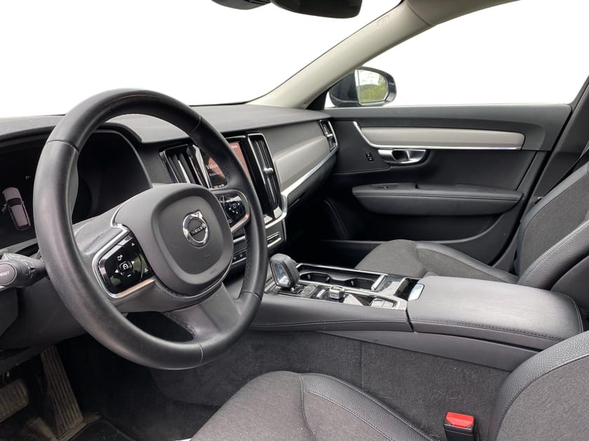 Bild 2 av Volvo V90 Recharge T6 Core Edition