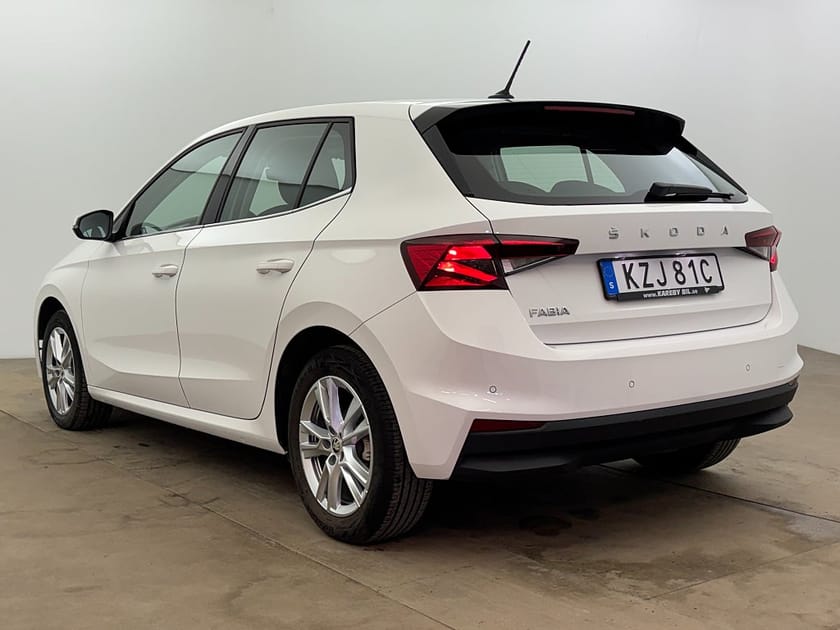 Bild 4 av Škoda Fabia Skoda 1.0 TSI 110hk DSG Style Carplay