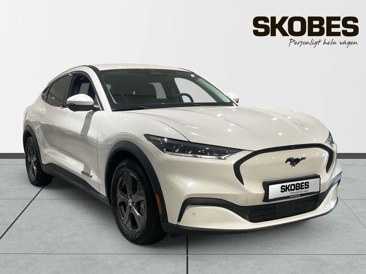 Ford Mustang Mach-E Long Range, 294hp, 2021