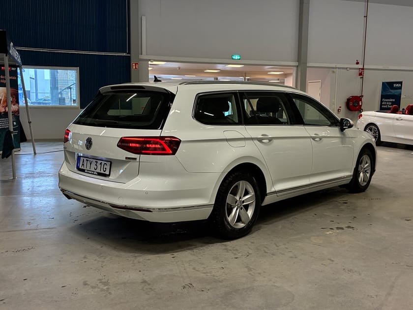 Bild 4 av Volkswagen Passat Sportscombi 2.0 TDI Aut 4Motion GT | Drag | Värmare