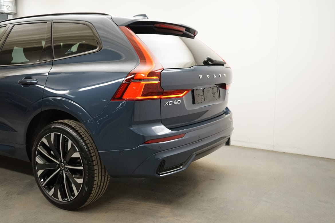 Bild 3 av 6 på bilen