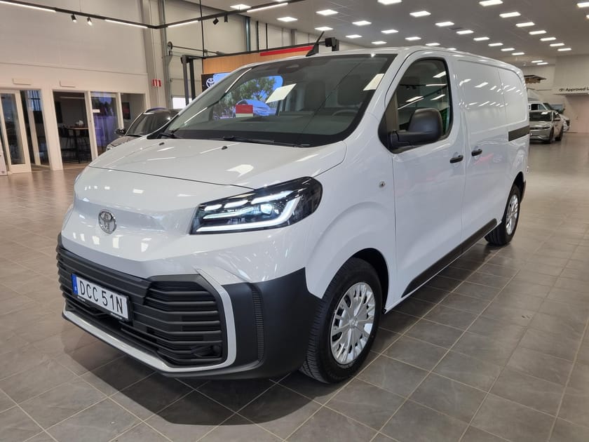 Bild 1 av Toyota Proace L2 MEDIUM 2,2D 150 HK AUTO COMFORT 2 DÖRRAR
