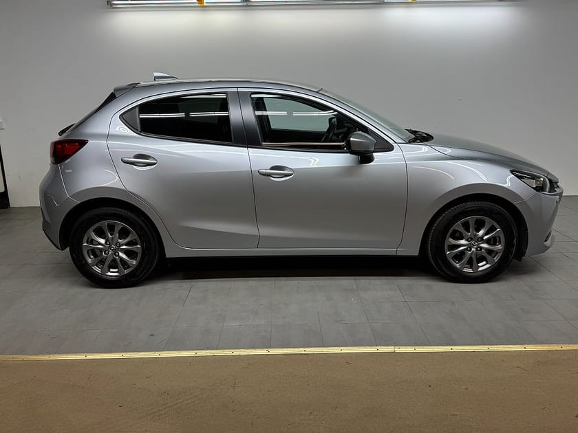 Bild 1 av Mazda 2 1.5 90hk Automat, Carplay endast 1694 mil