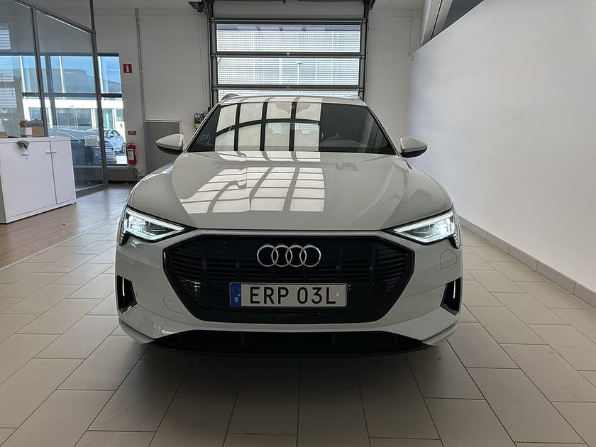 Bild 2 av Audi e-tron 55 quattro Matrix/Minnes/B&O/Drag