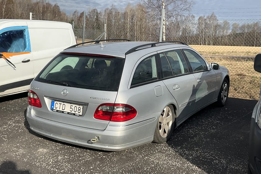Bild 3 av Mercedes-Benz E 200 T Kompressor Kombi (184hk) Reparationsobjekt