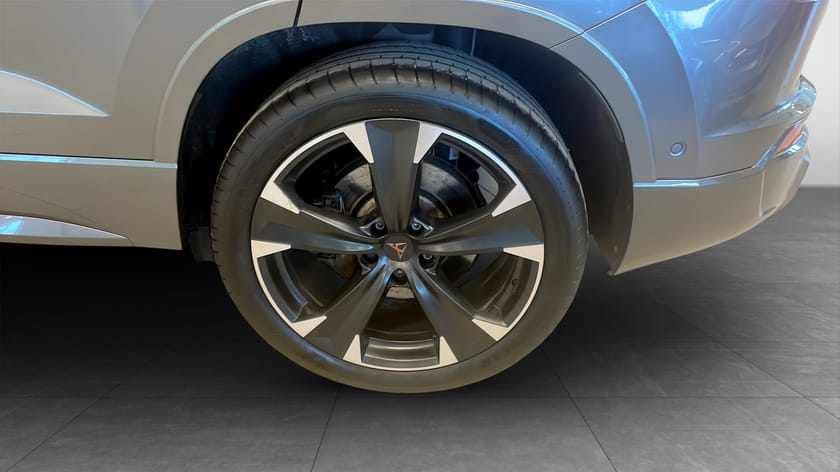 Bild 3 av CUPRA Ateca 2.0 TSI 4Drive Drag B-Kamera Beatsaudio 300 HK
