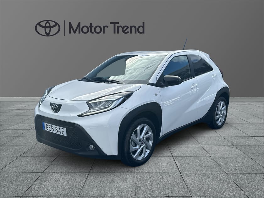 Bild 1 av Toyota Aygo X 1,0 S-CVT PLAY COMFORT & STYLE PACK