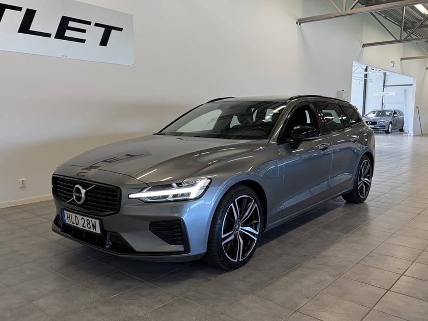 Bild 2 av Volvo V60 Recharge R-Design T6 AWD 340hk Aut/Drag