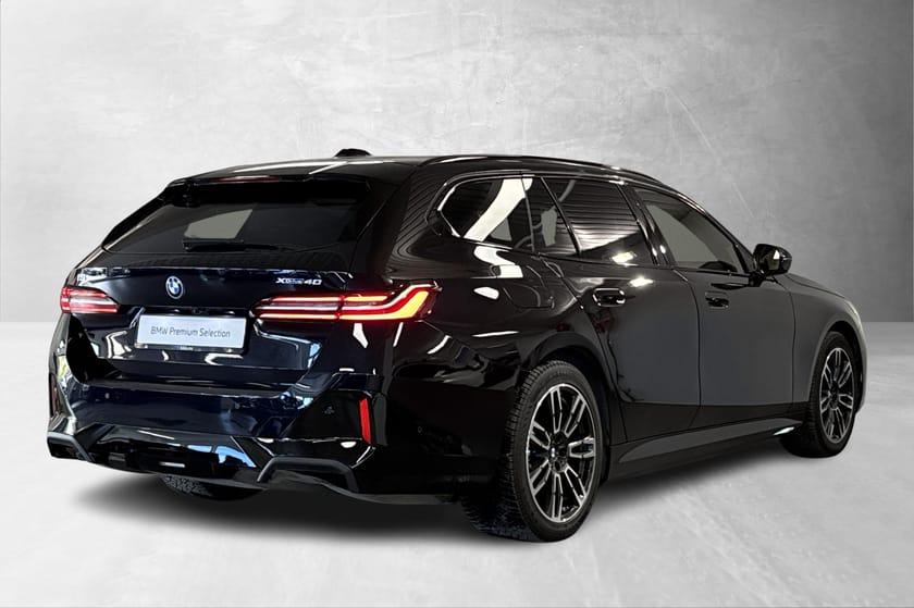 Bilde 4 av BMW i5 xDrive40 Touring Touring, Fully Charged, B&W, Pano, Komfort