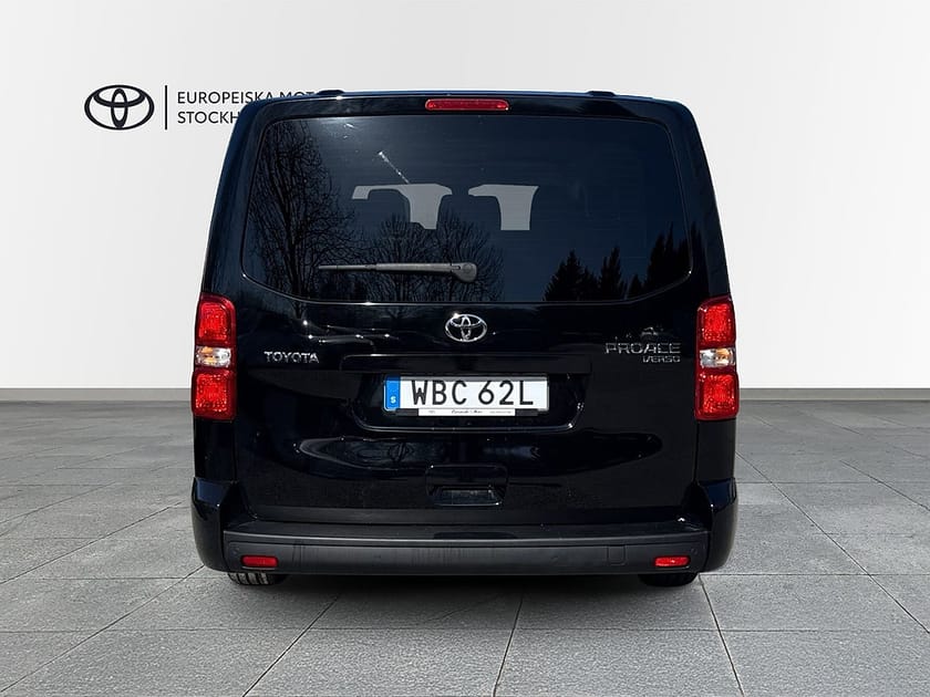 Bild 4 av Toyota Proace Verso 2,0 D-4D 180 HK SHUTTLE LONG 9-SITS VINTERHJUL MOMS