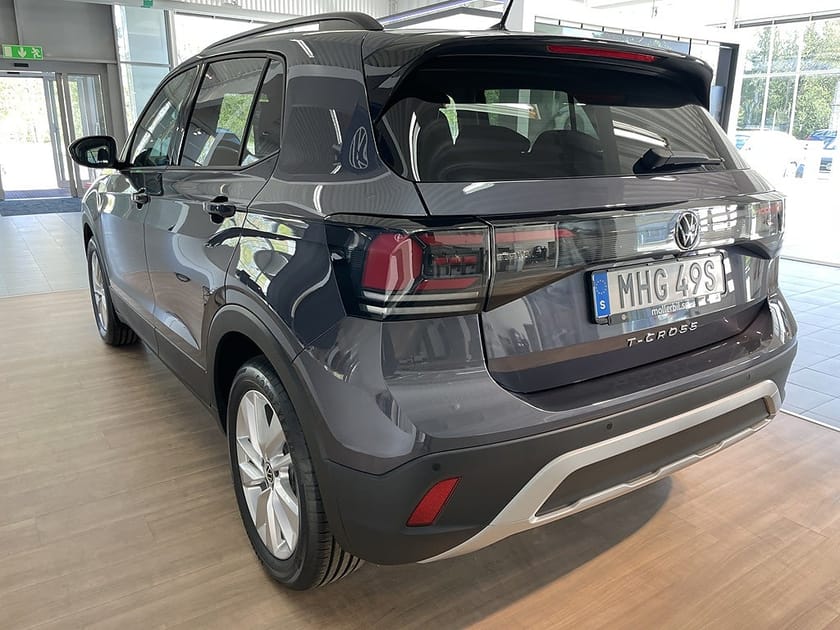 Bild 3 av Volkswagen T-Cross LIFE 1.0 TSI 115 HK DSG7