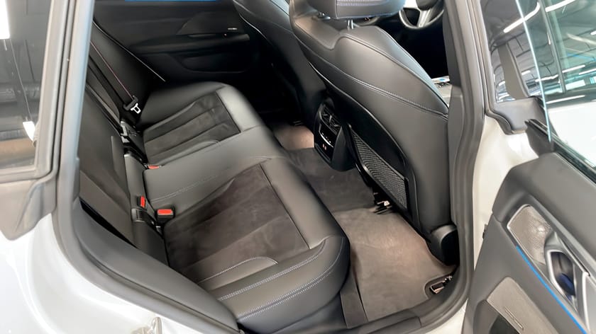 Bild 5 av BMW i4 eDrive40 Gran Coupé 340 hk M-Sport Pro Taklucka H/K Keyless Värmare