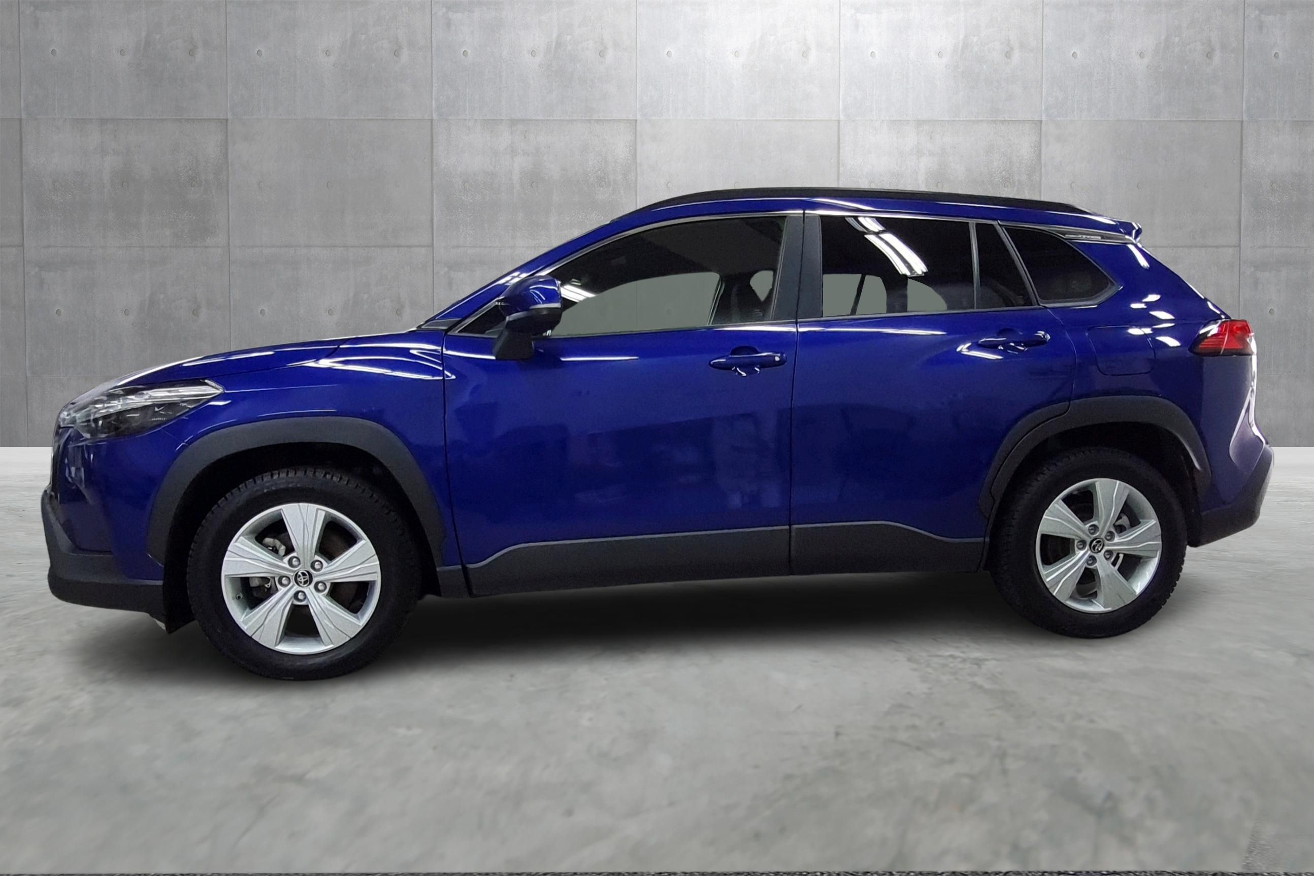 Thumnail bilde 1 av Toyota Corolla Cross Hybrid AWD-i