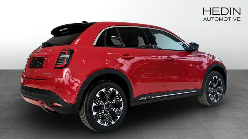 Bild 2 av Fiat 600 Hybrid HEV 1.2 145 HK DCT6 FWD LA PRIMA *XZJ05J
