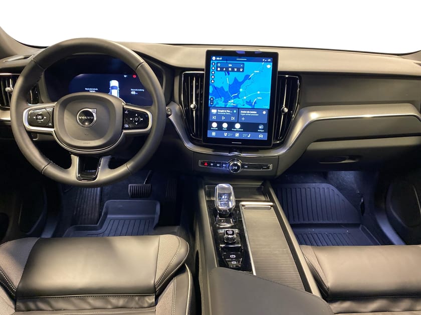 Bild 5 av Volvo XC60 T6 Plus Black Nordic Edition