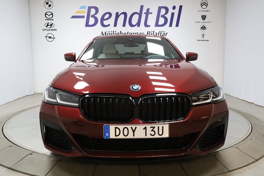 Bild 2 av BMW 545e xDrive Sedan 545 | M Sport Pro | Innovation | Komfortstol