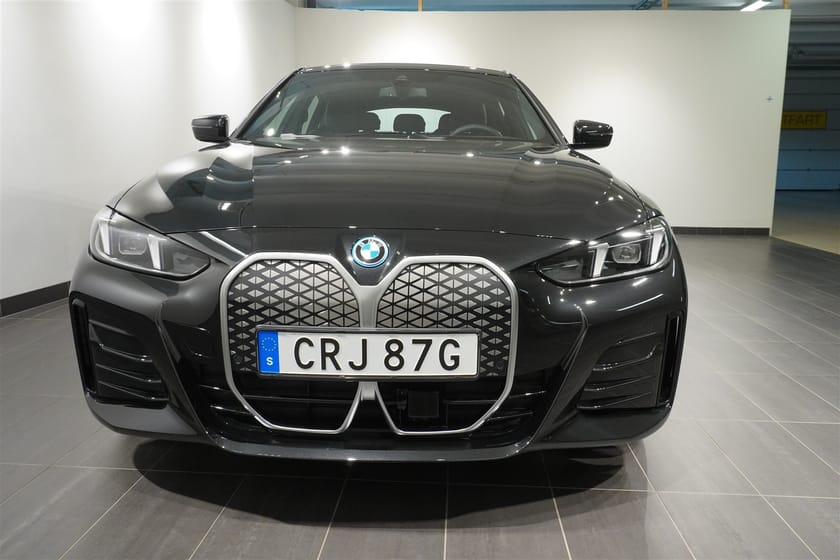 Bild 2 av BMW i4 eDrive40 Gran Coupé M Sport Active Ed Drag