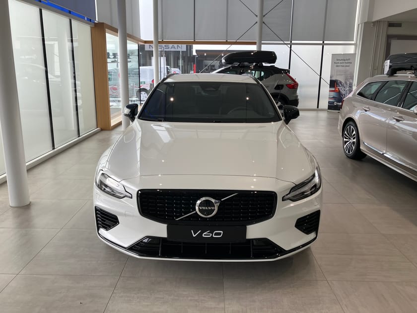 Bild 2 av Volvo V60 T6 Plus - VINTERHJUL PÅ KÖPET*