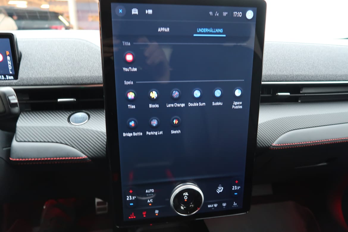 Ford Mustang Mach-E 2022 - miniatyr 14