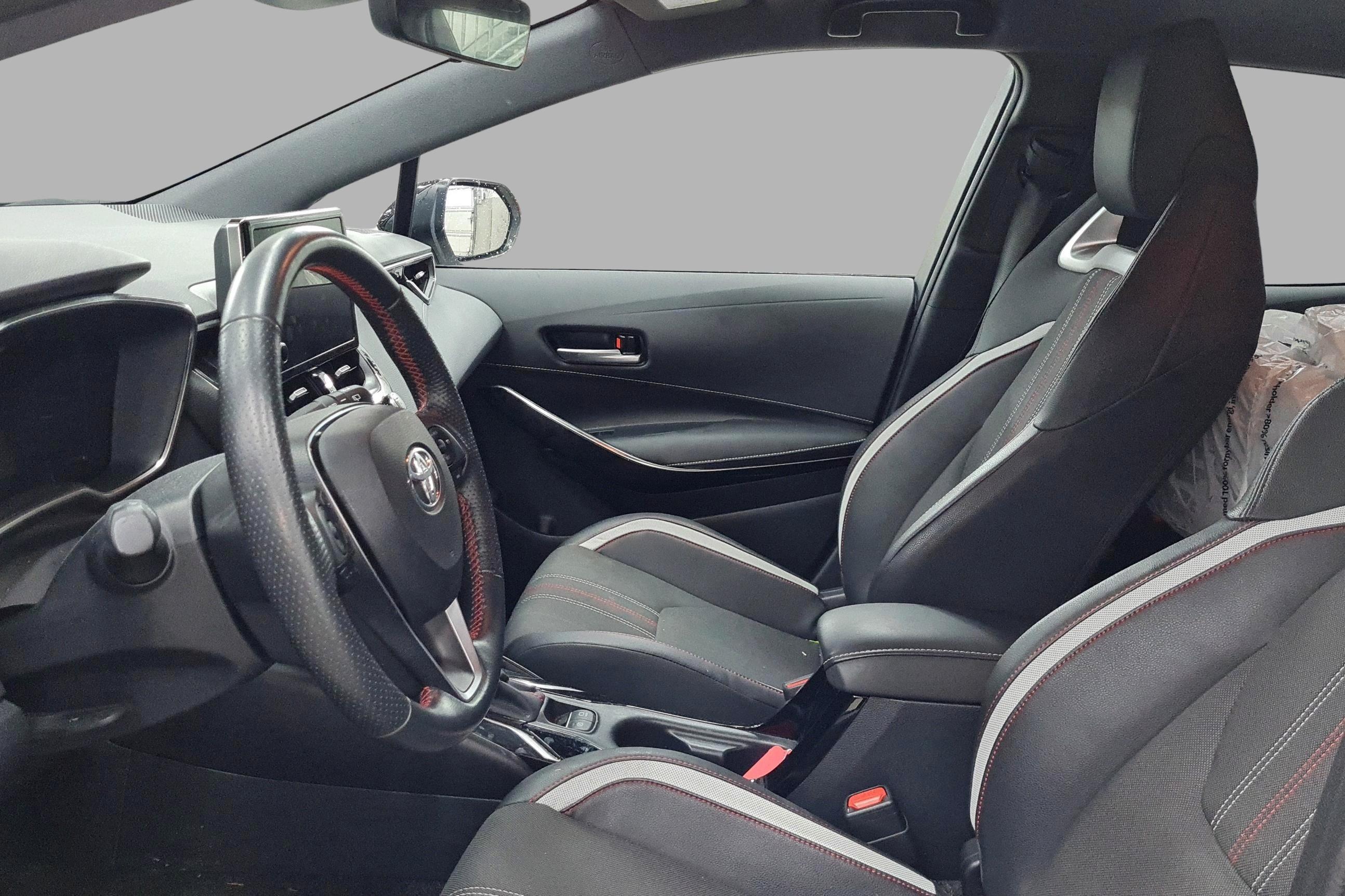 Thumnail bilde 3 av Toyota Corolla Hybrid