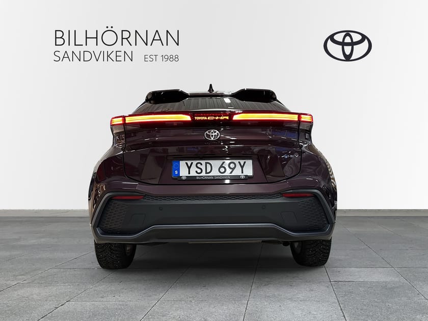 Bild 5 av Toyota C-HR Hybrid 1,8 Style Teknikpaket Vinterhjul