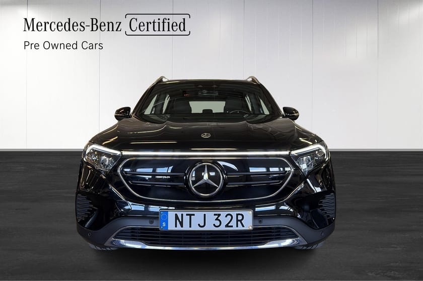 Bild 2 av Mercedes-Benz EQB 300 4MATIC Moms/Adaptiv farthållare/Backkamera
