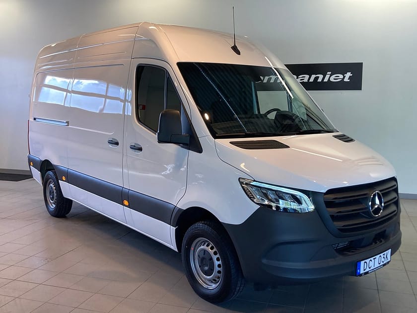Bild 1 av Mercedes-Benz Sprinter 317 CDI RWD Skåpbil Aut Skåp Gratis service & underhållsavtal