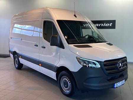 Mercedes-Benz Sprinter 317 CDI RWD Skåpbil Aut Skåp Gratis service & underhållsavtal