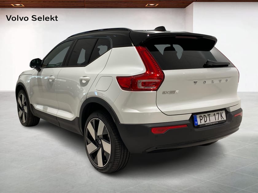 Bild 2 av Volvo EX40 Twin Motor Performance Ultra SE - Demobil