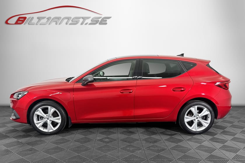 Bild 2 av SEAT León e-Hybrid FR DRAG/ VÄRMARE/TAKLUCKA/ NAVI
