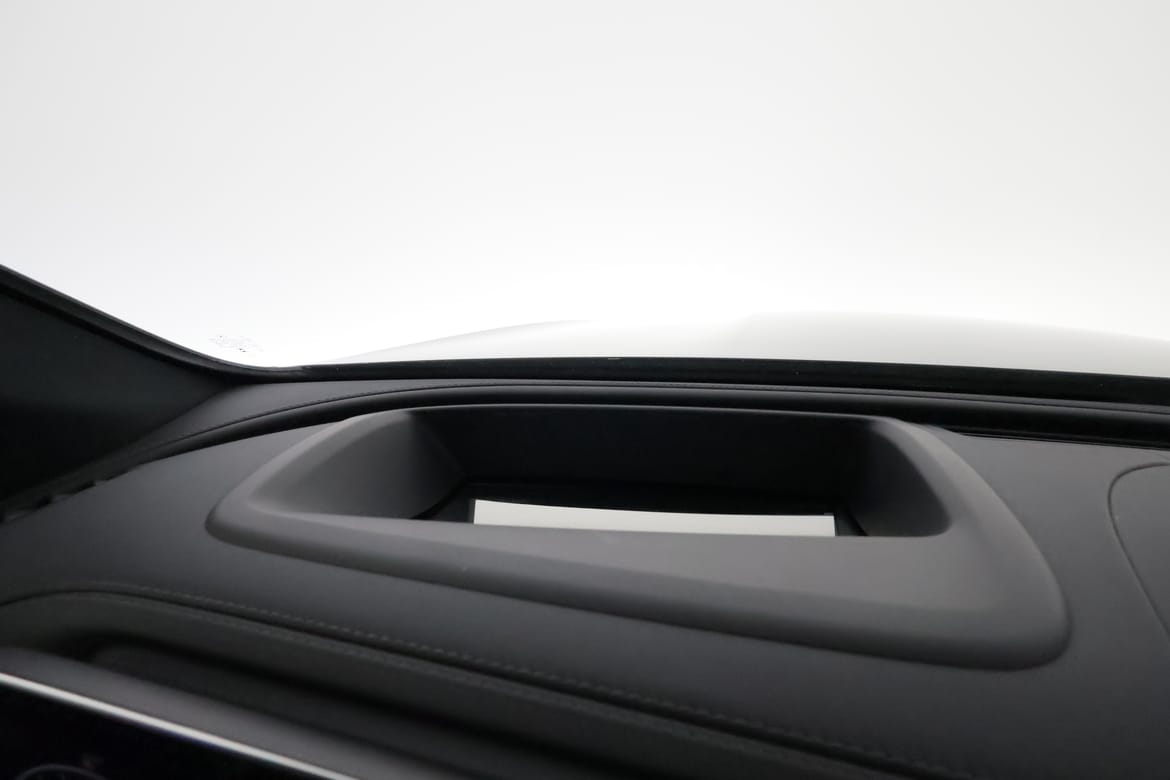 Mercedes-Benz GLC 2023 - miniatyr 18