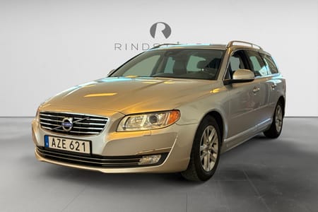 Volvo V70 D2 115 HK AUT SUMMUM DRAG D-VÄRM SKINN VOC KAMREM BYTT