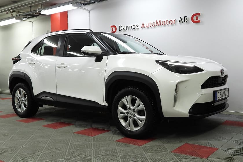 Bild 4 av Toyota Yaris Cross Hybrid e-CVT Active SoV Hjul Carplay Kamera MOMS