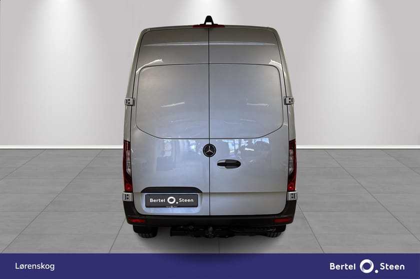 Bilde 4 av Mercedes-Benz Sprinter 317 CDI RWD Panel Van | Webasto | Hengerfeste | CarPlay