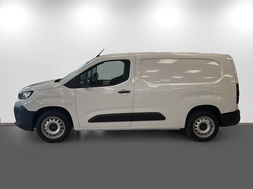 Bild 4 av Citroën Berlingo Crew Van L2 130 AT8 *DRAGKROK*