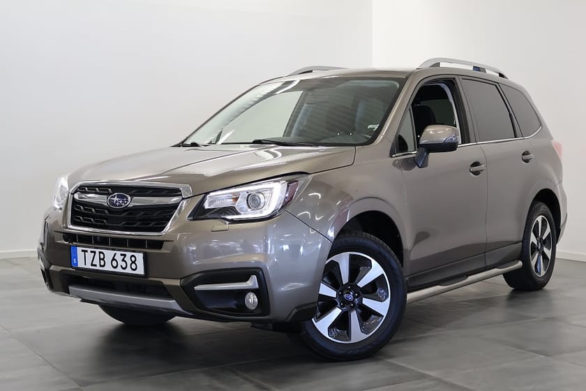 Bild 1 av Subaru Forester 2.0 4WD / Drag / M-Värm / V-Hjul / 1Ägare / B-Kamera