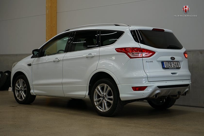 Bild 4 av Ford Kuga 2.0 TDCi AWD Titanium Plus Drag BT K-rem bytt Fullserv