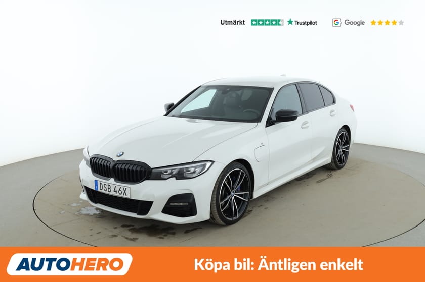 Bild 1 av BMW 330e Sedan M Sport / CarPlay, PDC