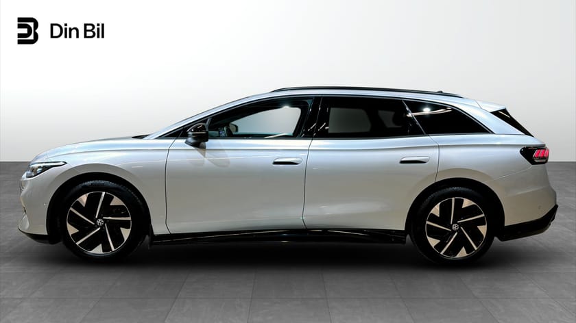 Bild 2 av Volkswagen ID.7 Pro Tourer Edition/Assistans/Drag/Komfort