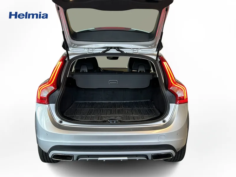Bild 11 av 13 – Volvo V60 Cross Country D4 Business Advanced Momentum