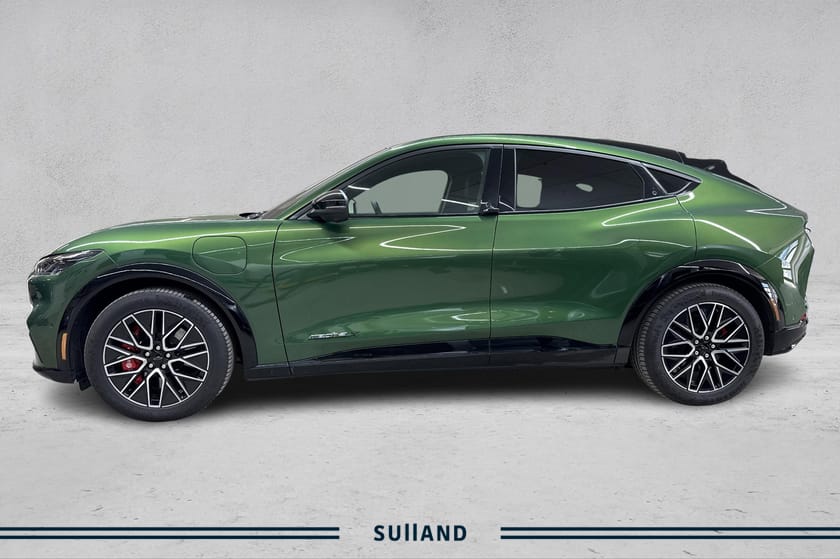 Bilde 2 av Ford Mustang Mach-E Long Range RWD Premium inntil 610km, Reg 06.2025