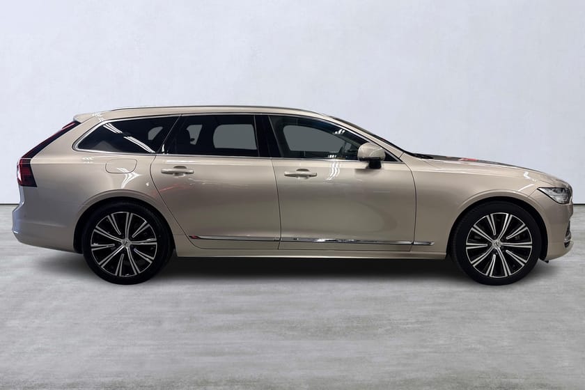 Bild 3 av Volvo V90 Recharge T6 Core Edition