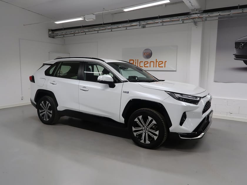 Bild 4 av Toyota RAV4 Plug-in Hybrid V-Däck ingår JBL-Drag-Kamera-Cockpit-Els