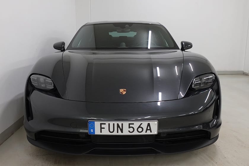 Bild 2 av Porsche Taycan Direct Drive Battery+ BOSE Kamera Sport Chrono P-Värme