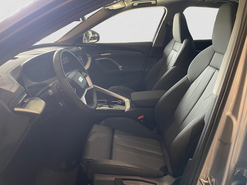 Bild 5 av Audi Q5 e-hybrid quattro SUV 299 hk S TRONIC