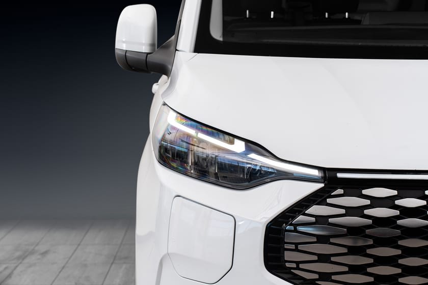Bilde 4 av Ford E-Transit Custom 320 Komfortvegg