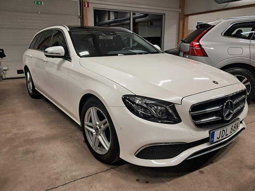 Bild 3 av Mercedes-Benz E 220 T d KOMBI CDI 194HK SE-Edition