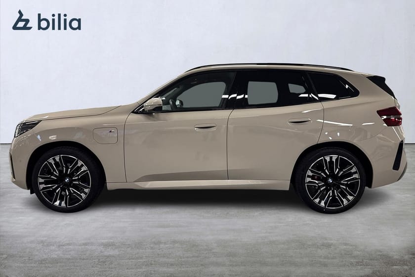 Bild 3 av BMW X3 30e xDrive M-sport Pro | Panorama | Drag | Aktiv farth.