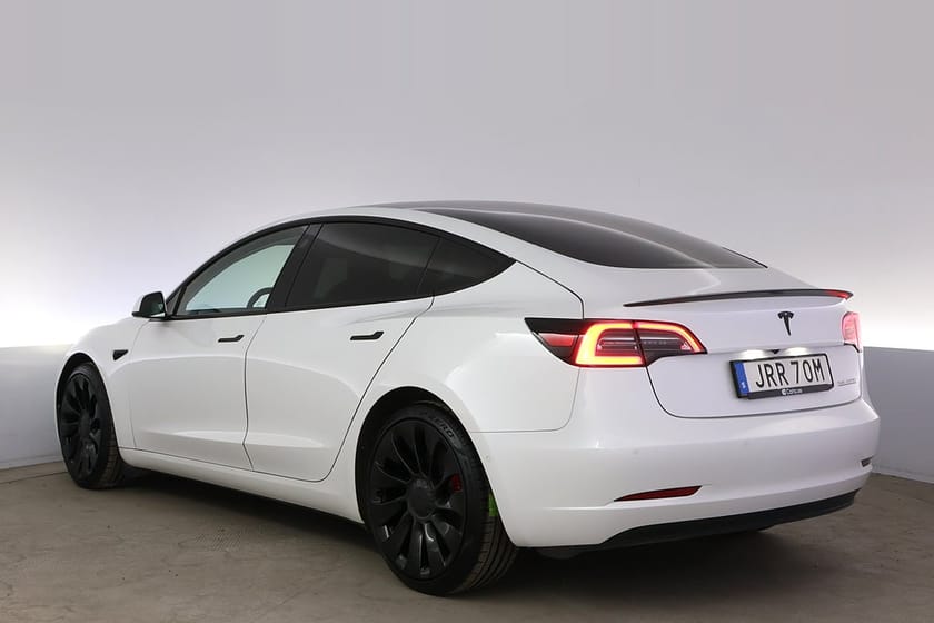 Bild 4 av Tesla Model 3 Performance Autopilot Panorama