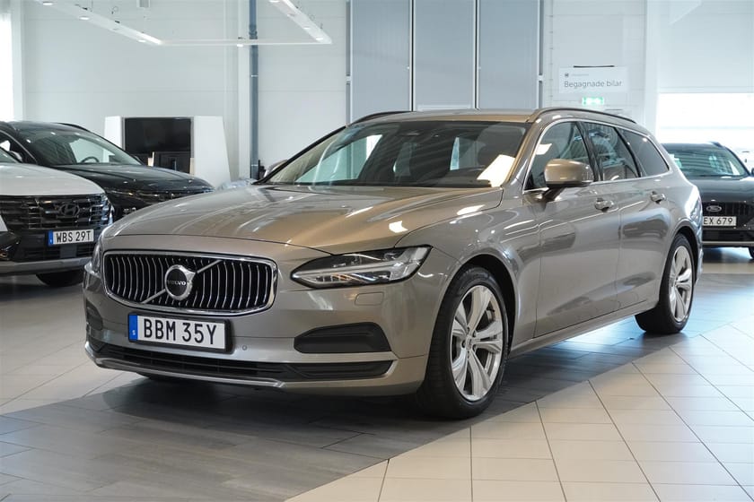 Bild 2 av Volvo V90 B 4 Geartronic Momentum Auto Drag 197hk Servad S-Däck